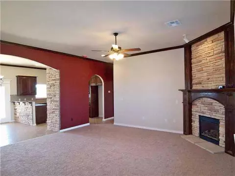 209 Summit Crest Ln, Norman, OK 73071 photo 3