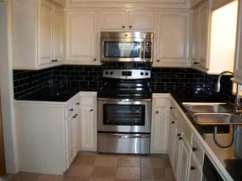 2116 Maxey Dr, Harrah, OK 73045 photo 3