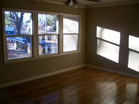 2116 Maxey Dr, Harrah, OK 73045 photo 8