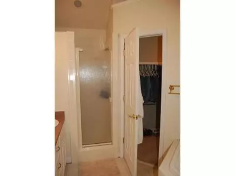 2325 E Robinson St, Norman, OK 73071 photo 17