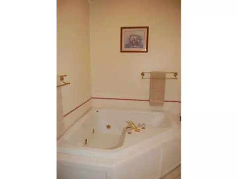 2325 E Robinson St, Norman, OK 73071 photo 16