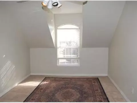 2325 E Robinson St, Norman, OK 73071 photo 18