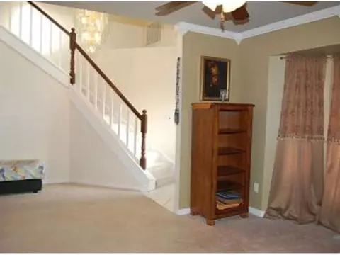 2325 E Robinson St, Norman, OK 73071 photo 9