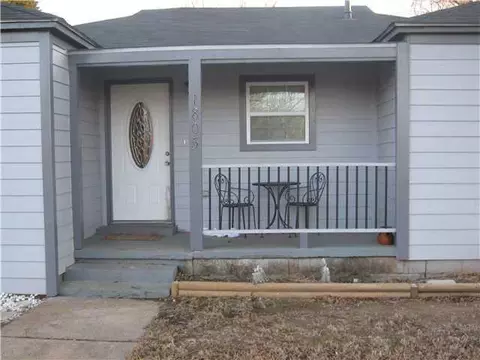 1805 E Perkins Ave, Guthrie, OK 73044 photo 1