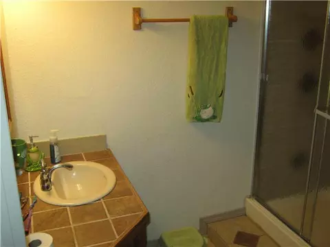 1805 E Perkins Ave, Guthrie, OK 73044 photo 8
