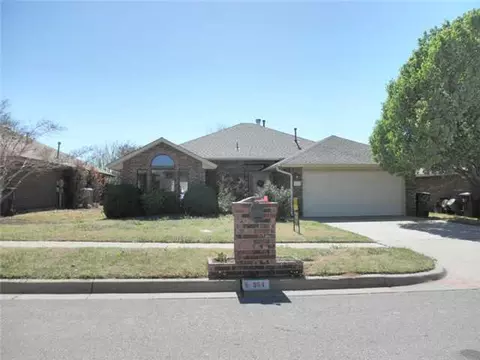 904 Goshawk Dr, Norman, OK 73072 photo 1