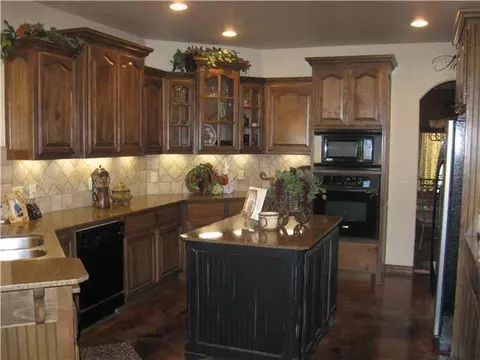 4609 Pikeys Trl, Tuttle, OK 73089 photo 5