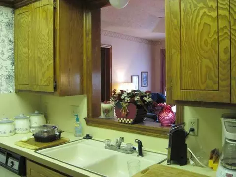 2108 Meench Dr, Moore, OK 73170 photo 4
