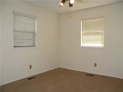 1002 Ridgeway Dr, Yukon, OK 73099 photo 10