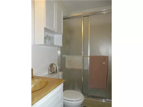 1002 Ridgeway Dr, Yukon, OK 73099 photo 9