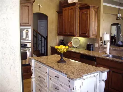 155 Evermay Dr, Edmond, OK 73013 photo 9