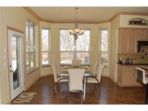 504 W Waterfront Dr, Tuttle, OK 73089 photo 7