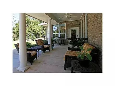 504 W Waterfront Dr, Tuttle, OK 73089 photo 17
