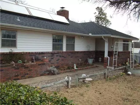 7105 Mark Cir, Norman, OK 73026 photo 2