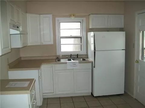 902 E Noble Ave, Guthrie, OK 73044 photo 4