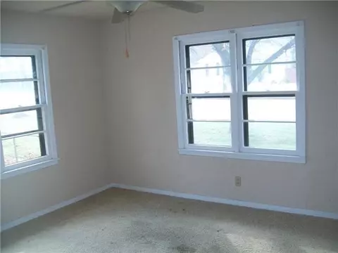 902 E Noble Ave, Guthrie, OK 73044 photo 7