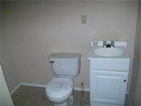 902 E Noble Ave, Guthrie, OK 73044 photo 9