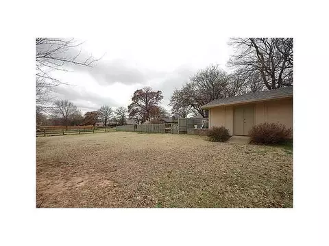 1804 Eagle Dr, Edmond, OK 73034 photo 20