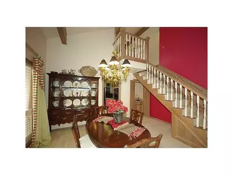1804 Eagle Dr, Edmond, OK 73034 photo 4