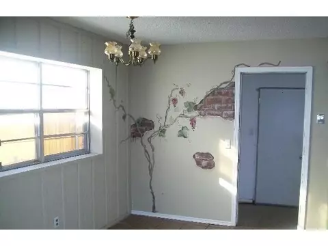 204 E Beam Dr, Yukon, OK 73099 photo 6