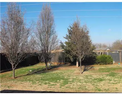 218 E Orbit Dr, Guthrie, OK 73044 photo 10