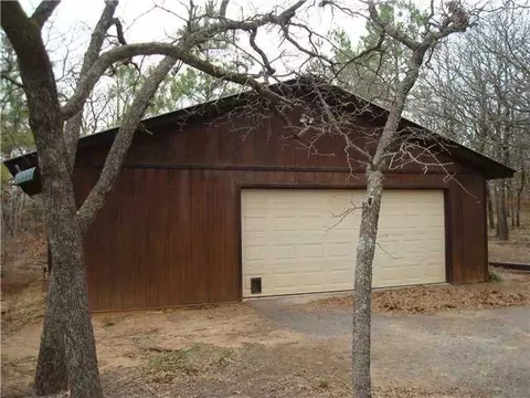 13424 E Imhoff Rd, Norman, OK 73026 photo 3