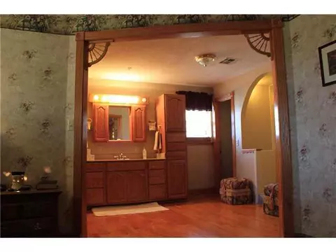 15500 E Britton Rd, Jones, OK 73049 photo 9