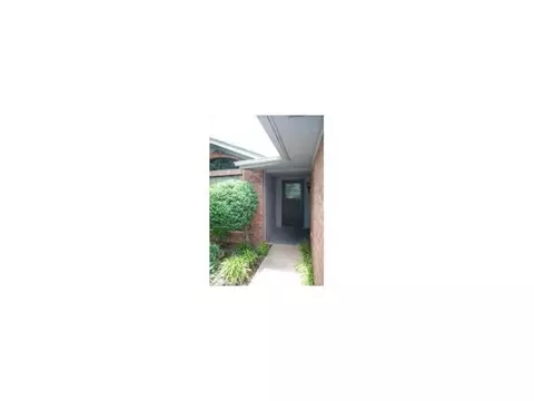 1720 Sumac Dr, Norman, OK 73071 photo 2