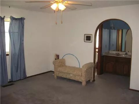 750 E Suera Ter, Mustang, OK 73064 photo 5