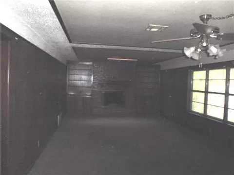 407 E Carson Ln, Mustang, OK 73064 photo 4