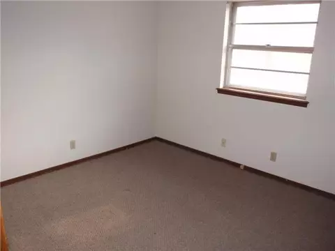 407 E Carson Ln, Mustang, OK 73064 photo 10