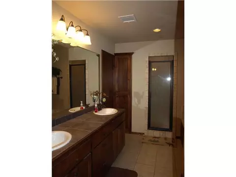 1105 Ella Dr, Tuttle, OK 73089 photo 13