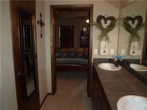 1105 Ella Dr, Tuttle, OK 73089 photo 11