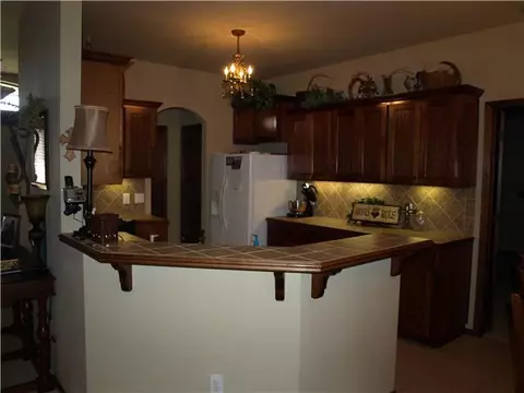 1105 Ella Dr, Tuttle, OK 73089 photo 4