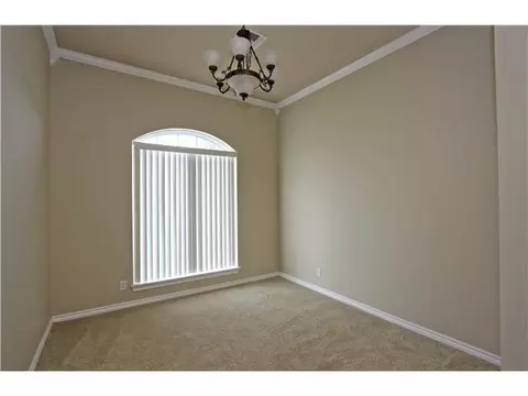 4404 Frontier Ln, Tuttle, OK 73089 photo 7