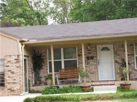 1123 W Apache St, Norman, OK 73069 photo 2