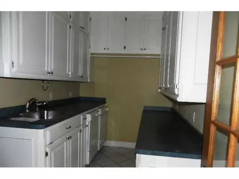202 Cambrye, Tuttle, OK 73089 photo 4