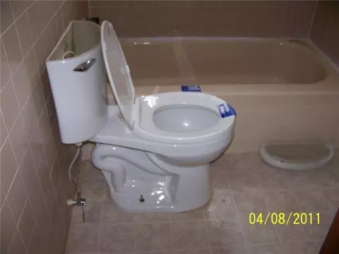 104 E Oak, Tuttle, OK 73089 photo 9