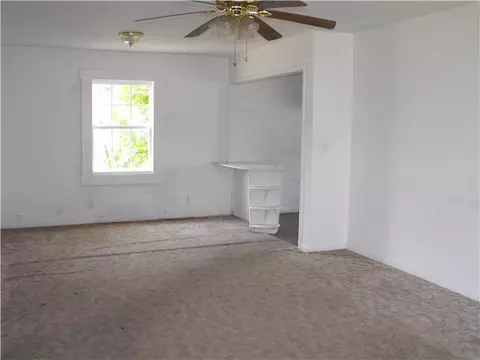 616 E Washington St, Tecumseh, OK 74873 photo 3