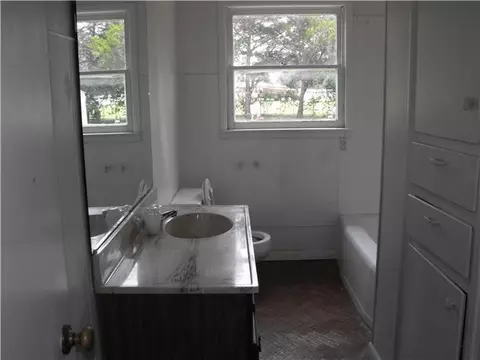 616 E Washington St, Tecumseh, OK 74873 photo 6