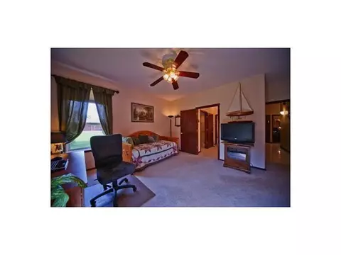 304 E Ponderosa Dr, Tuttle, OK 73089 photo 15