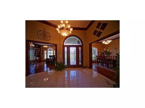 304 E Ponderosa Dr, Tuttle, OK 73089 photo 3