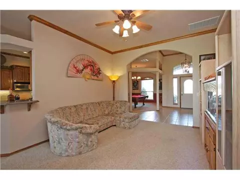 1205 Riata Rd, Tuttle, OK 73089 photo 5