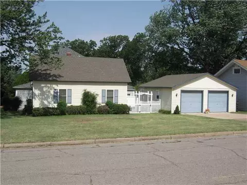 424 E Mansur Ave, Guthrie, OK 73044 photo 12