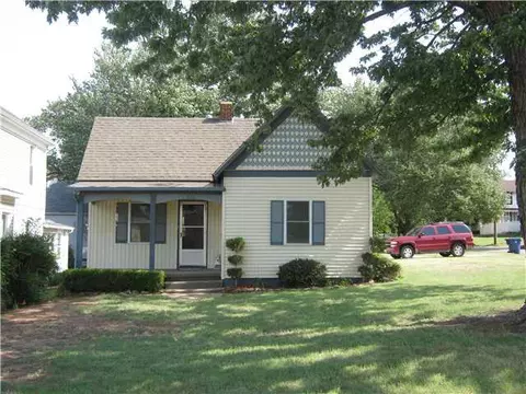 424 E Mansur Ave, Guthrie, OK 73044 photo 1