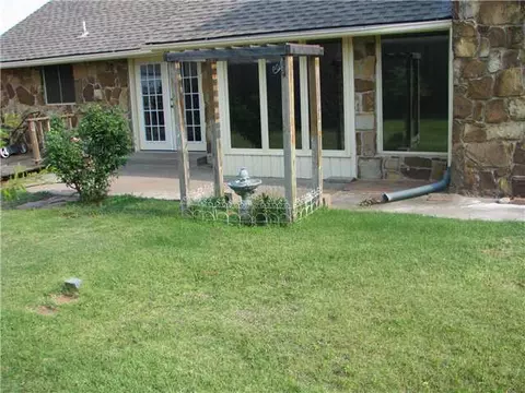 317 E Platt Dr, Yukon, OK 73099 photo 14