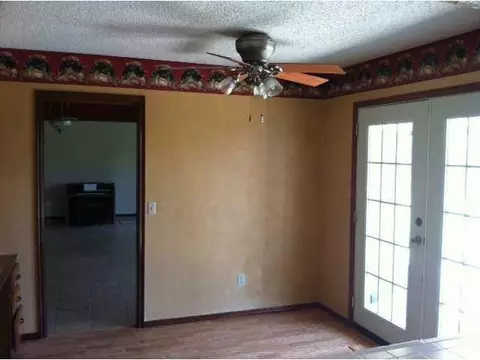 317 E Platt Dr, Yukon, OK 73099 photo 17