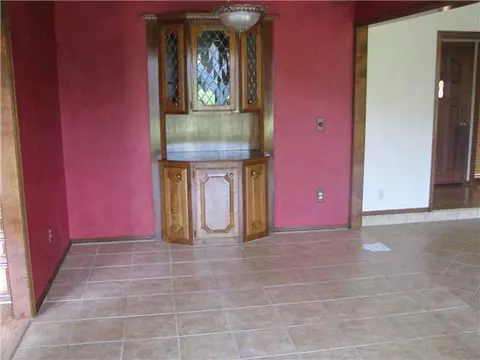 317 E Platt Dr, Yukon, OK 73099 photo 5