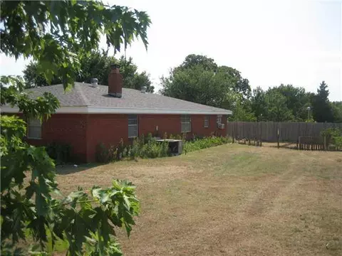 10 Kens Cir, Crescent, OK 73028 photo 3