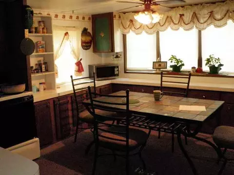 7557 Ridge Rd, Harrah, OK 73045 photo 3